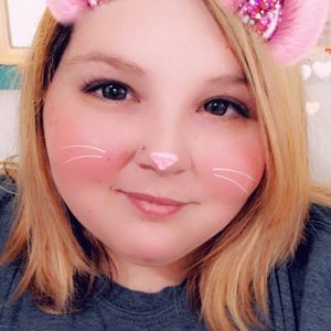 Meet your Posher, Brandi